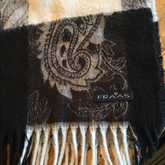 SOLD! 2 Beautiful Fraas Scarves made In Germany - Picture 4 of 6